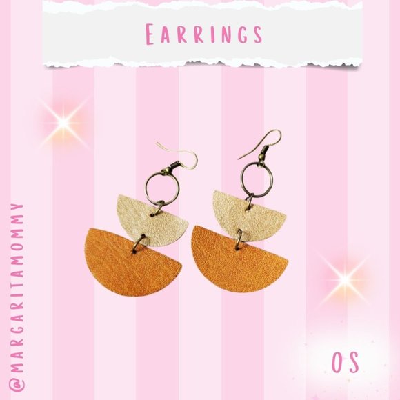 Minimalist Earrings - Picture 1 of 5
